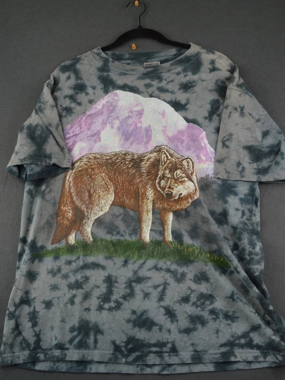 VTG Oneita Mens Multicolor T-Shirt Art Unlimited Northwest Trek Wolf Graphic L